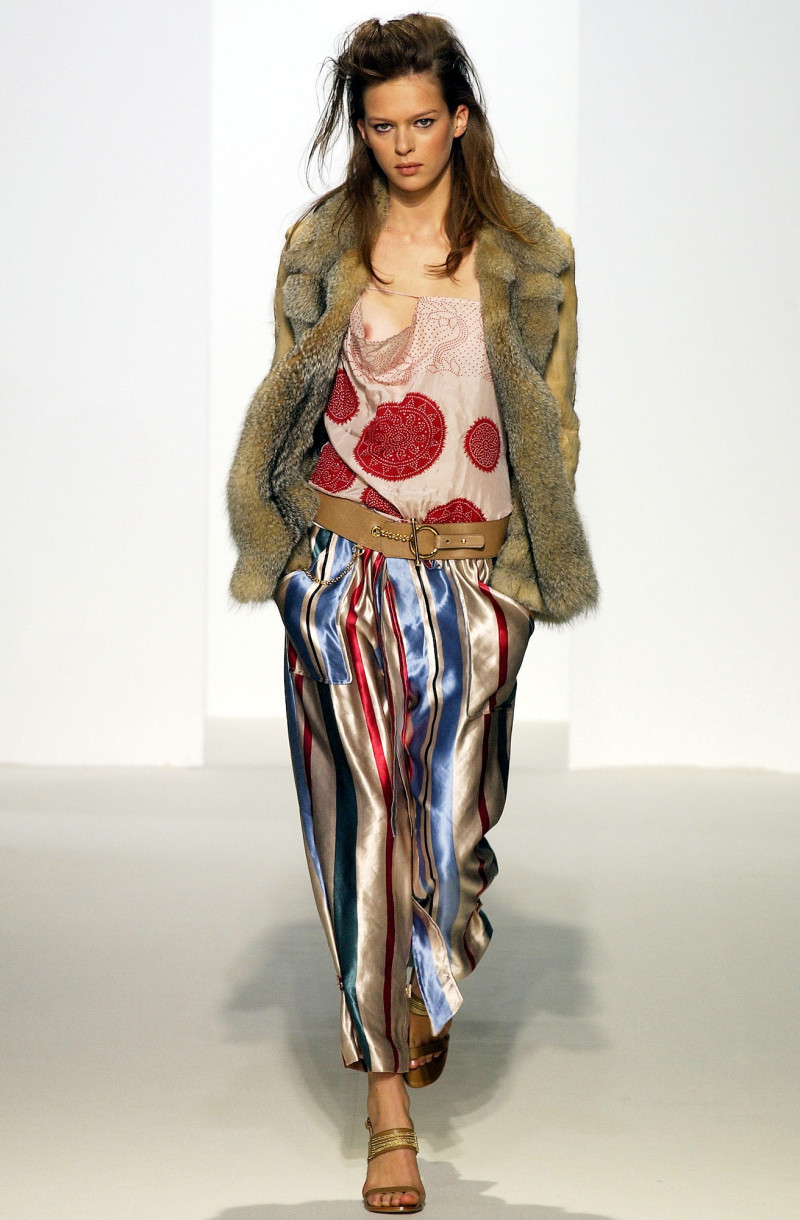 Marni fashion show for Spring/Summer 2003