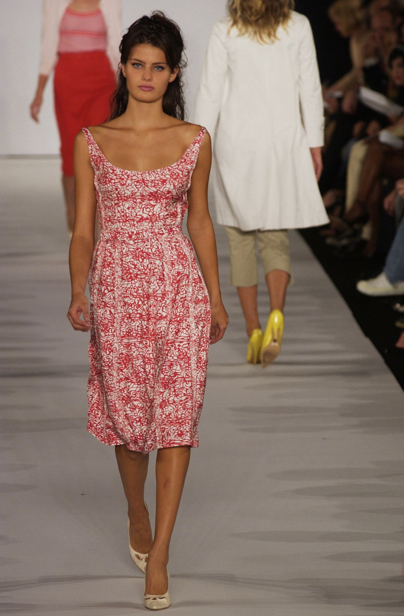 Isabeli Fontana featured in  the Marc Jacobs fashion show for Spring/Summer 2003