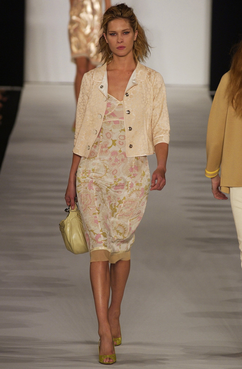 Marc Jacobs fashion show for Spring/Summer 2003