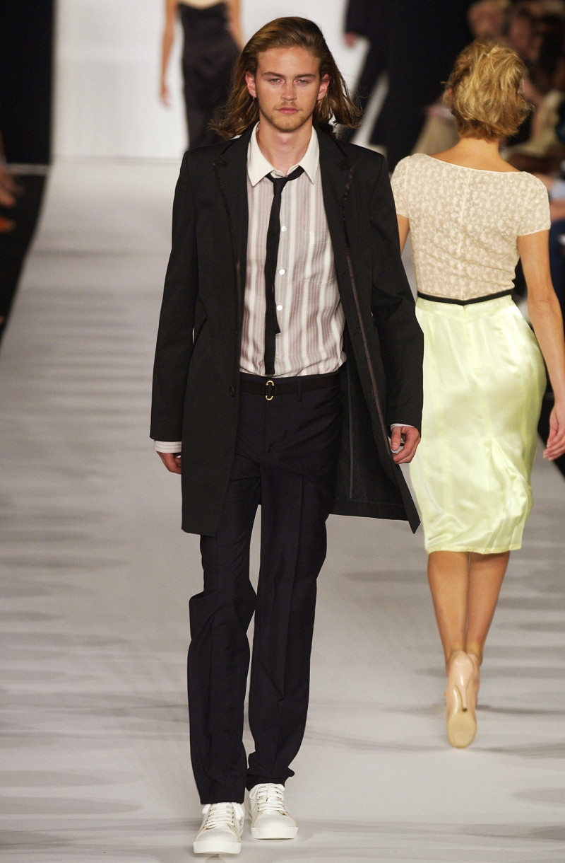 Marc Jacobs fashion show for Spring/Summer 2003