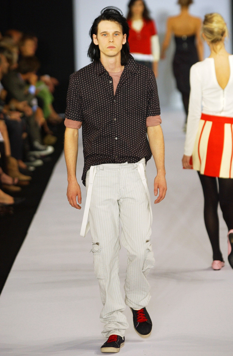 Marc by Marc Jacobs fashion show for Spring/Summer 2003