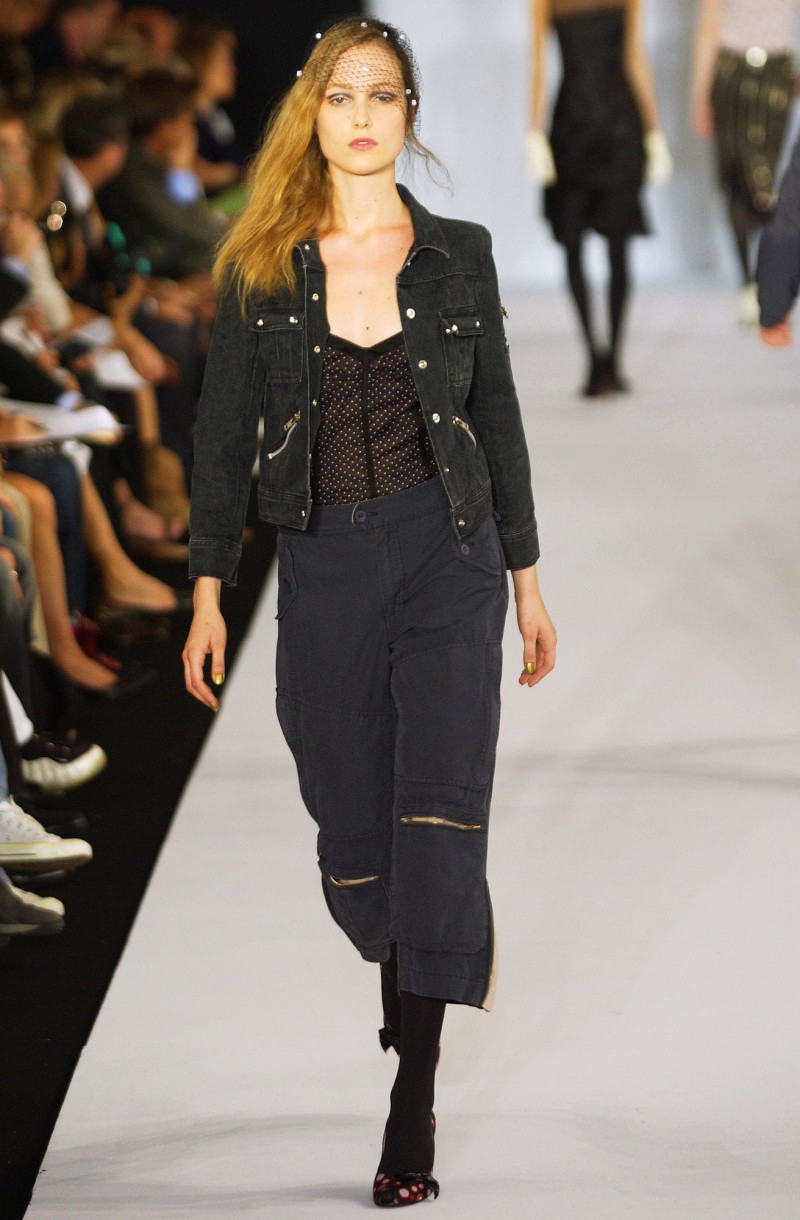 Marc by Marc Jacobs fashion show for Spring/Summer 2003