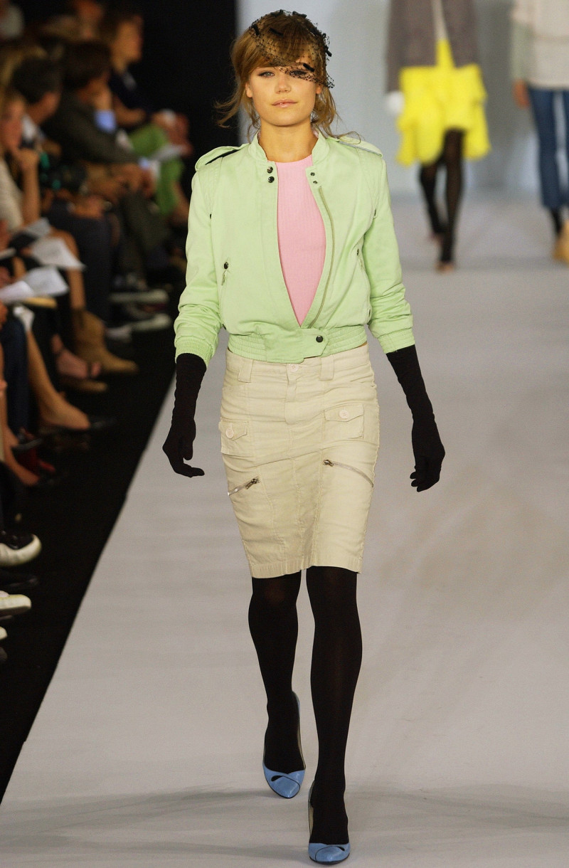 Marc by Marc Jacobs fashion show for Spring/Summer 2003