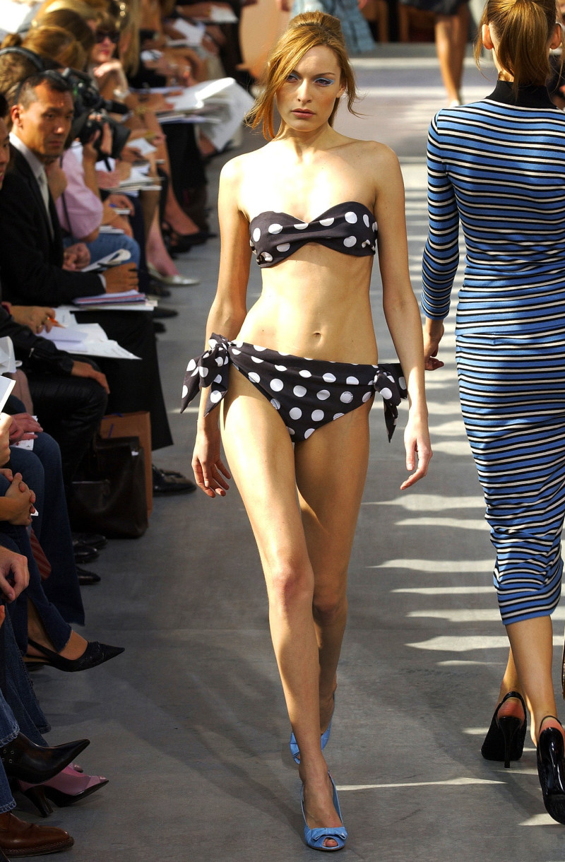 Louis Vuitton fashion show for Spring/Summer 2003