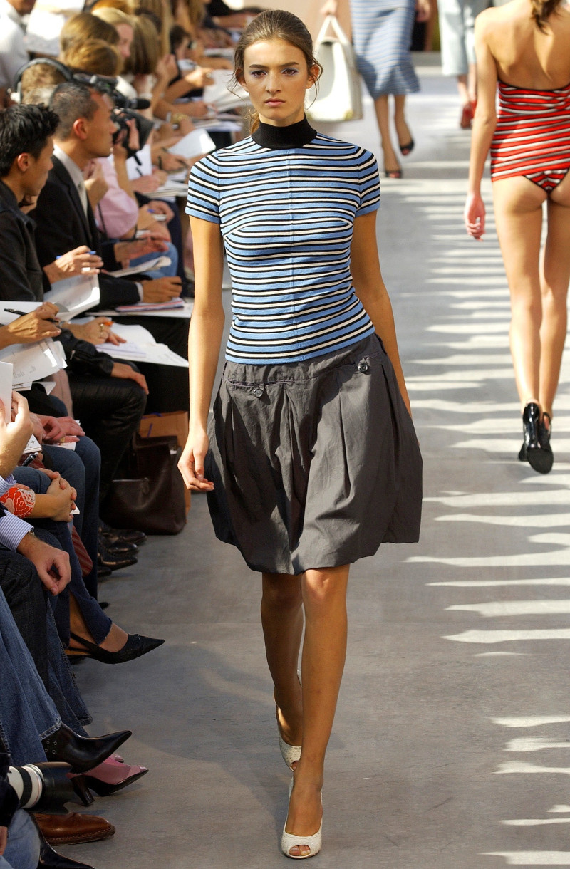 Louis Vuitton fashion show for Spring/Summer 2003