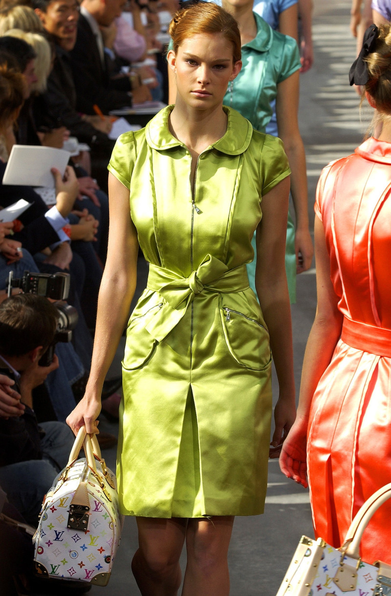 Louis Vuitton fashion show for Spring/Summer 2003