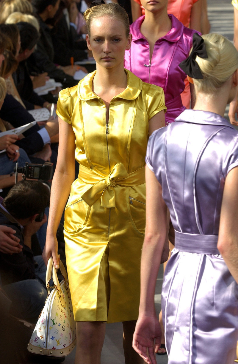 Louis Vuitton fashion show for Spring/Summer 2003