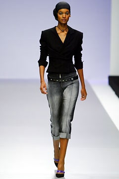 Lagerfeld Gallery fashion show for Spring/Summer 2003