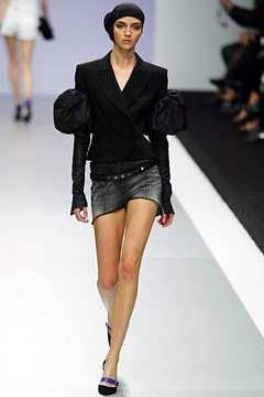 Lagerfeld Gallery fashion show for Spring/Summer 2003