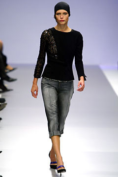 Lagerfeld Gallery fashion show for Spring/Summer 2003