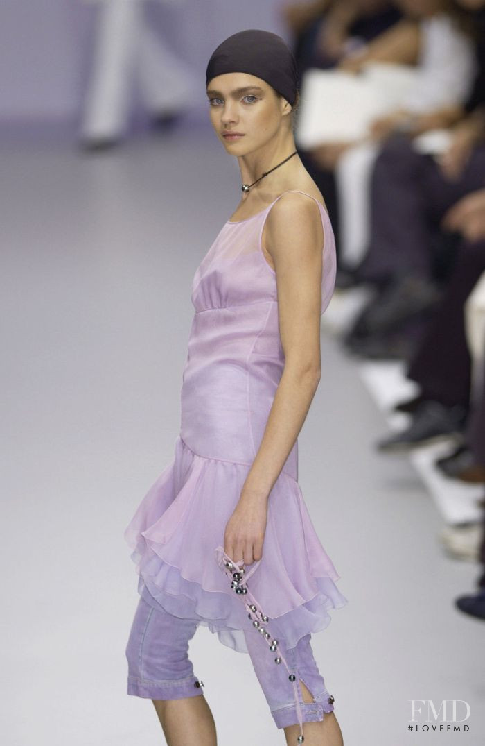 Natalia Vodianova featured in  the Lagerfeld Gallery fashion show for Spring/Summer 2003