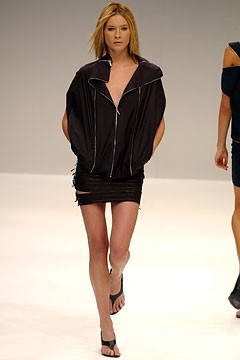 Jil Sander fashion show for Spring/Summer 2003