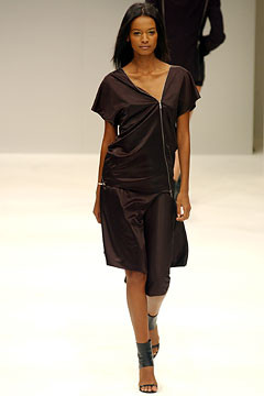 Jil Sander fashion show for Spring/Summer 2003