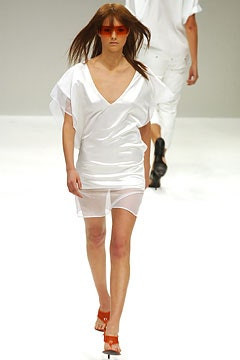 Jil Sander fashion show for Spring/Summer 2003