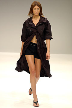 Jil Sander fashion show for Spring/Summer 2003