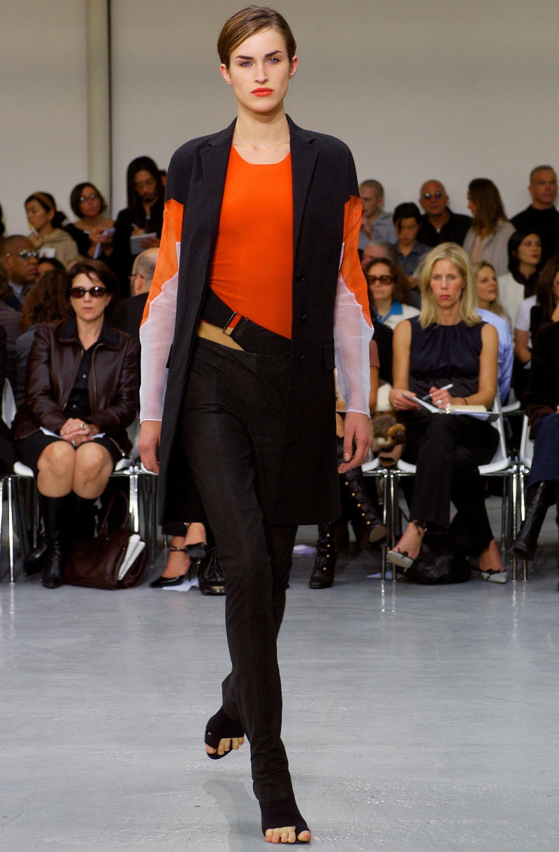 Helmut Lang fashion show for Spring/Summer 2003