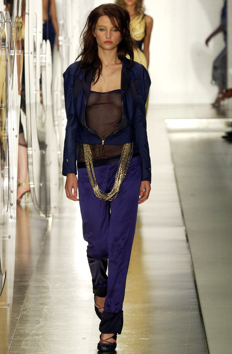 Fendi fashion show for Spring/Summer 2003