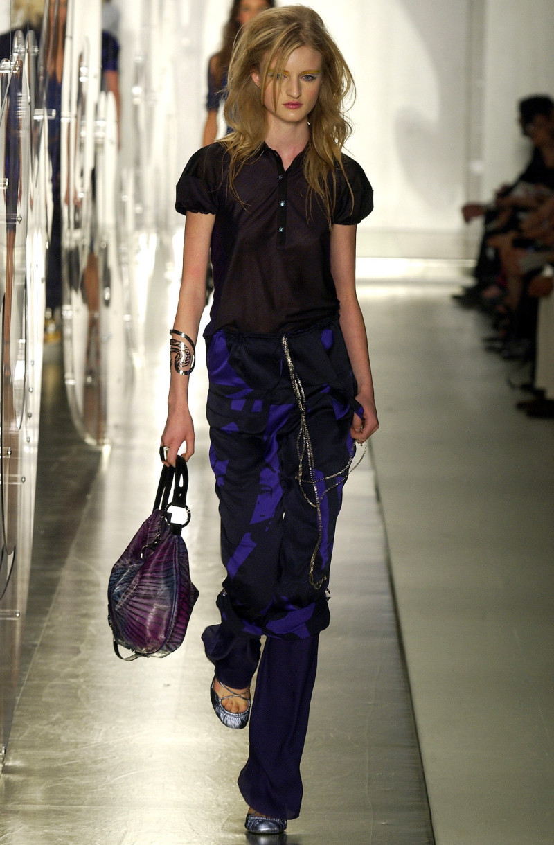 Fendi fashion show for Spring/Summer 2003