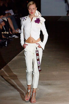 Emanuel Ungaro fashion show for Spring/Summer 2003