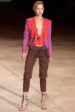 Emanuel Ungaro fashion show for Spring/Summer 2003