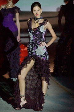 Emanuel Ungaro fashion show for Spring/Summer 2003