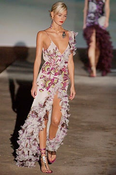 Emanuel Ungaro fashion show for Spring/Summer 2003