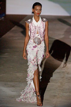 Emanuel Ungaro fashion show for Spring/Summer 2003