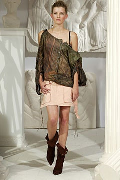 D&G fashion show for Spring/Summer 2003