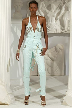 D&G fashion show for Spring/Summer 2003