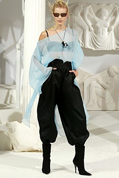 D&G fashion show for Spring/Summer 2003