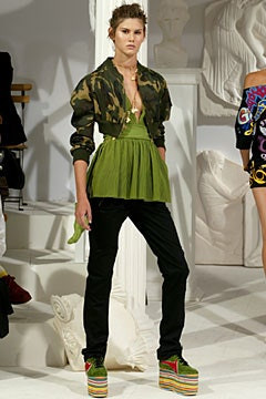 D&G fashion show for Spring/Summer 2003