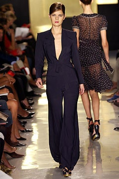 Donna Karan New York fashion show for Spring/Summer 2003