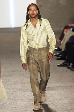 DKNY fashion show for Spring/Summer 2003