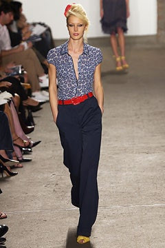 DKNY fashion show for Spring/Summer 2003