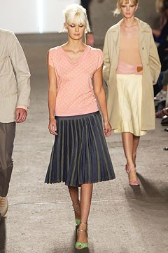 DKNY fashion show for Spring/Summer 2003