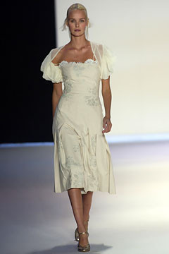 BCBG By Max Azria fashion show for Spring/Summer 2003