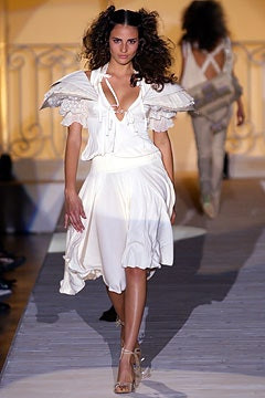Antonio Berardi fashion show for Spring/Summer 2003