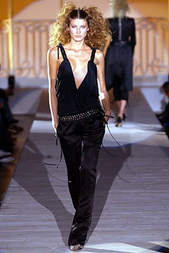 Antonio Berardi fashion show for Spring/Summer 2003
