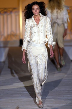 Antonio Berardi fashion show for Spring/Summer 2003