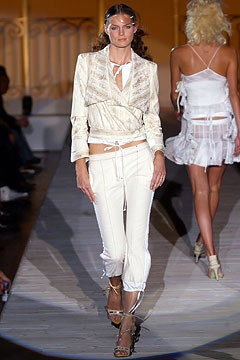 Antonio Berardi fashion show for Spring/Summer 2003