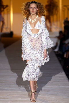 Antonio Berardi fashion show for Spring/Summer 2003