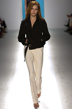 Anne Klein fashion show for Spring/Summer 2003