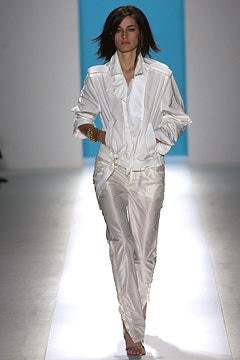 Anne Klein fashion show for Spring/Summer 2003