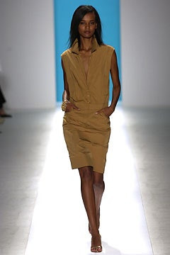 Anne Klein fashion show for Spring/Summer 2003