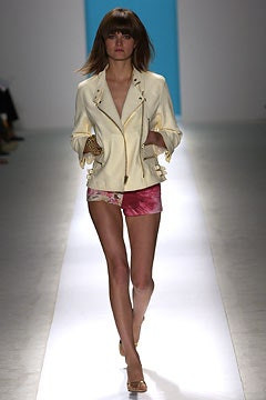 Anne Klein fashion show for Spring/Summer 2003