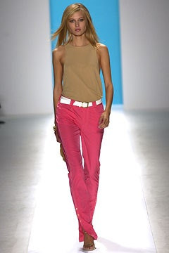 Anne Klein fashion show for Spring/Summer 2003
