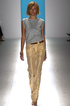 Anne Klein fashion show for Spring/Summer 2003