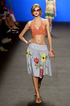 Anna Sui fashion show for Spring/Summer 2003