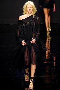 Alessandro Dell\'Acqua fashion show for Spring/Summer 2003