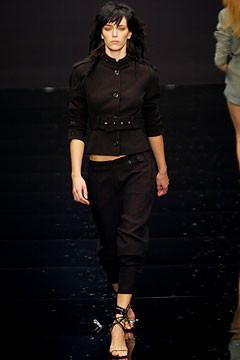 Alessandro Dell\'Acqua fashion show for Spring/Summer 2003